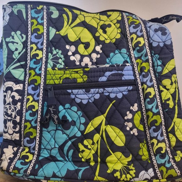 Vera Bradley Disney Park Exclusive - Picture 2 of 3